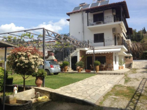 Delimaras Studios